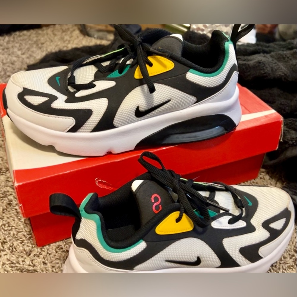 Nike SOLD!!